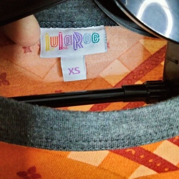 LuLaRoe “Randy” XS - 3/4 Sleeve Tee T-Shirt - LOT of 2 - Picture 3 of 6